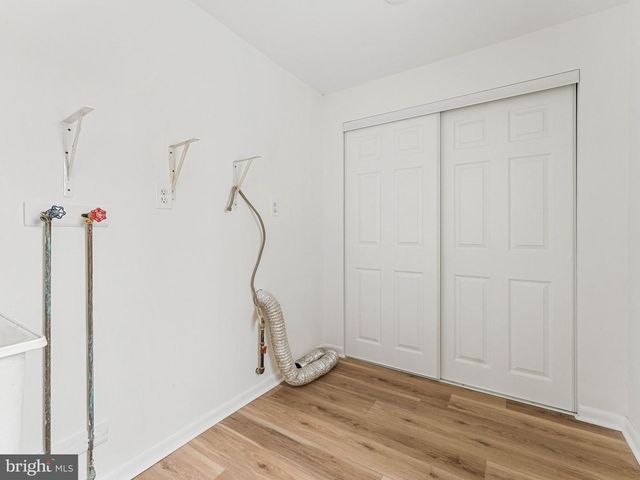 46 INDIAN QUEEN LN, Maple Shade, NJ 08052