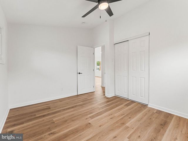 46 INDIAN QUEEN LN, Maple Shade, NJ 08052