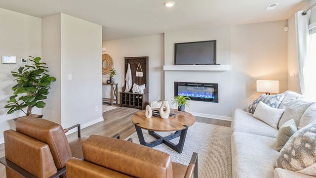 4760 171st Street, Urbandale, IA 50323