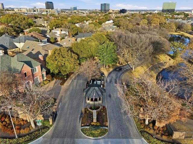 2 Parliament Place, Dallas, TX 75225