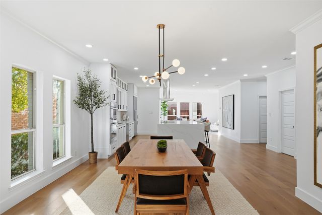 2 Parliament Place, Dallas, TX 75225