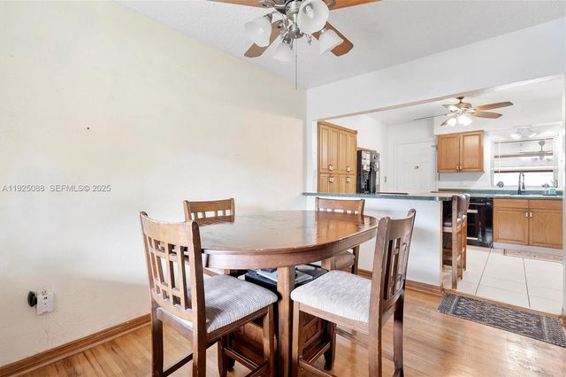 355 W 54th St, Hialeah, FL 33012