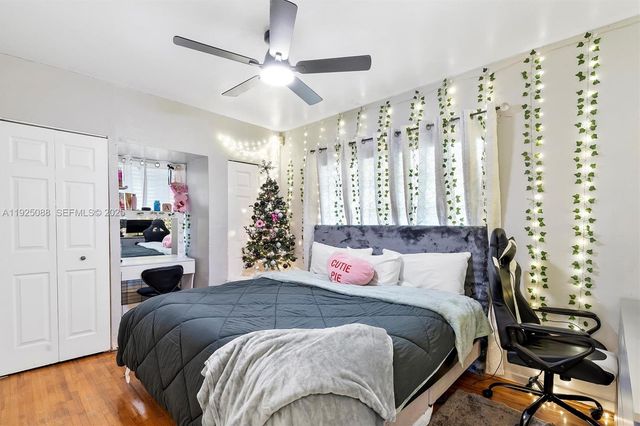 355 W 54th St, Hialeah, FL 33012