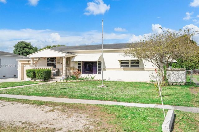 355 W 54th St, Hialeah, FL 33012