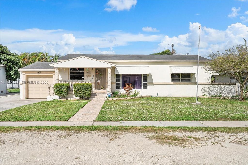 355 W 54th St, Hialeah, FL 33012