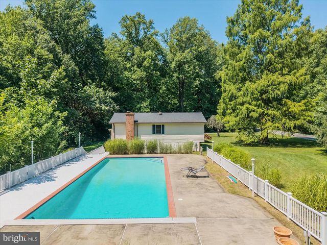 3611 KAREN DR, Chesapeake Beach, MD 20732