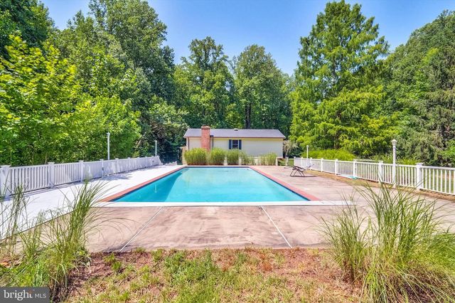 3611 KAREN DR, Chesapeake Beach, MD 20732
