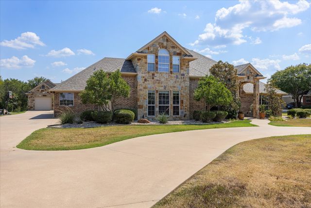 2007 Wigeon Street, Granbury, TX 76049