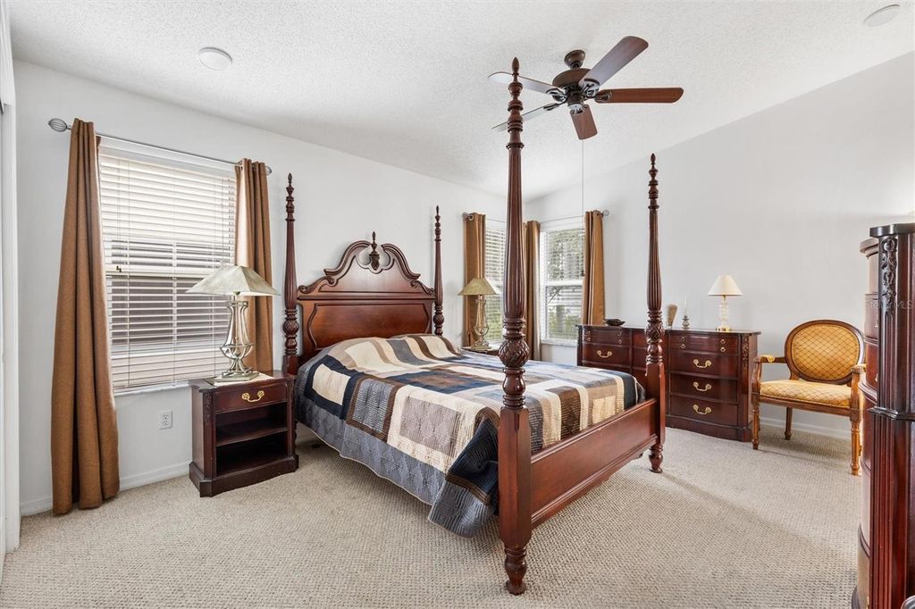 Image 15 of property listing at 406 DEL MAR DRIVE, The Villages, FL 32159