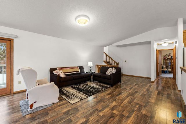 301 N Locust Ave Avenue, Sioux Falls, SD 57103