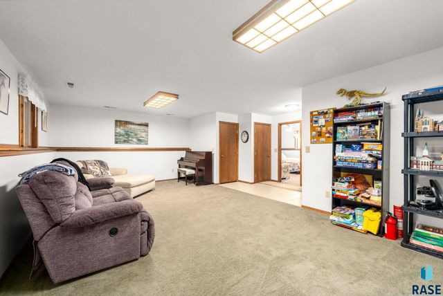 301 N Locust Ave Avenue, Sioux Falls, SD 57103