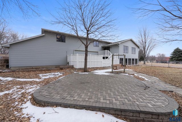 301 N Locust Ave Avenue, Sioux Falls, SD 57103
