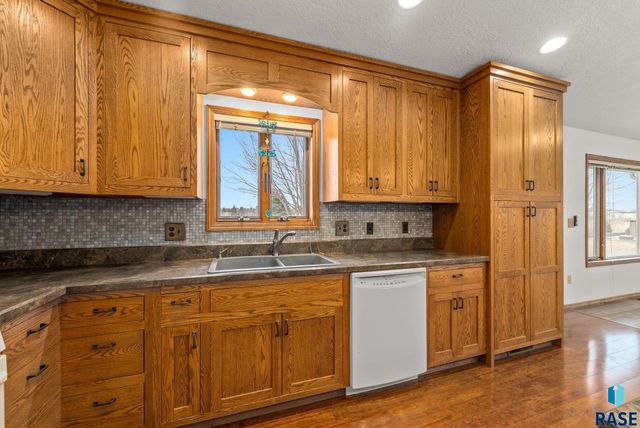 301 N Locust Ave Avenue, Sioux Falls, SD 57103