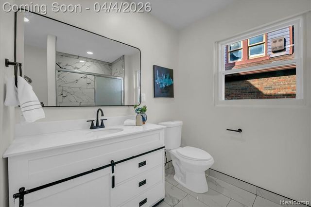 18050 Wisconsin Street, Detroit, MI 48221