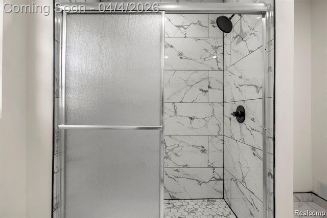 18050 Wisconsin Street, Detroit, MI 48221