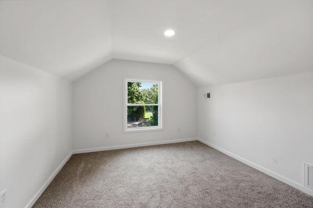 2453 Pierson Drive, Lexington, KY 40505