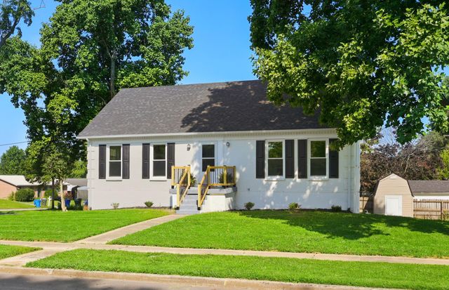 2453 Pierson Drive, Lexington, KY 40505