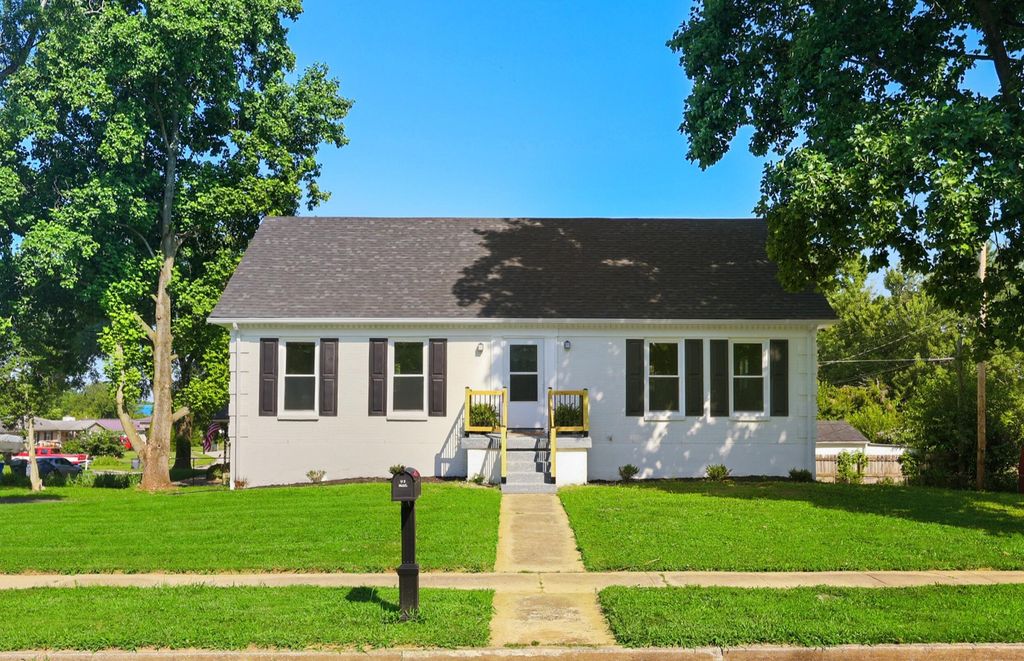 2453 Pierson Drive, Lexington, KY 40505