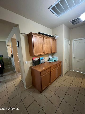 6817 W Melody Drive W, Laveen, AZ 85339