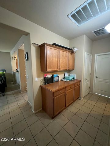 6817 W Melody Drive W, Laveen, AZ 85339