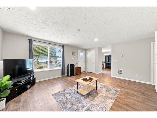 2403 Ne 92ND Ave, Vancouver, WA 98662