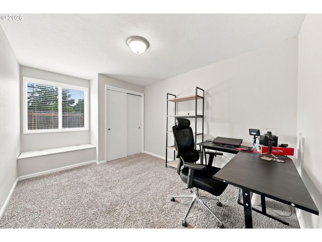 2403 Ne 92ND Ave, Vancouver, WA 98662