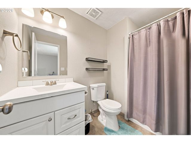 2403 Ne 92ND Ave, Vancouver, WA 98662