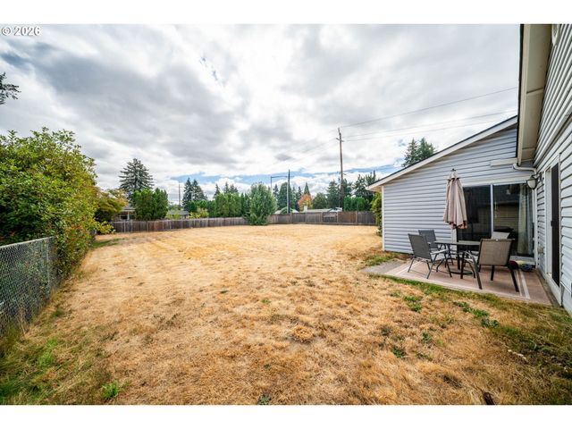 2403 Ne 92ND Ave, Vancouver, WA 98662