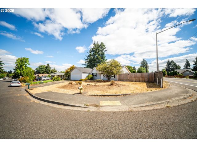 2403 Ne 92ND Ave, Vancouver, WA 98662