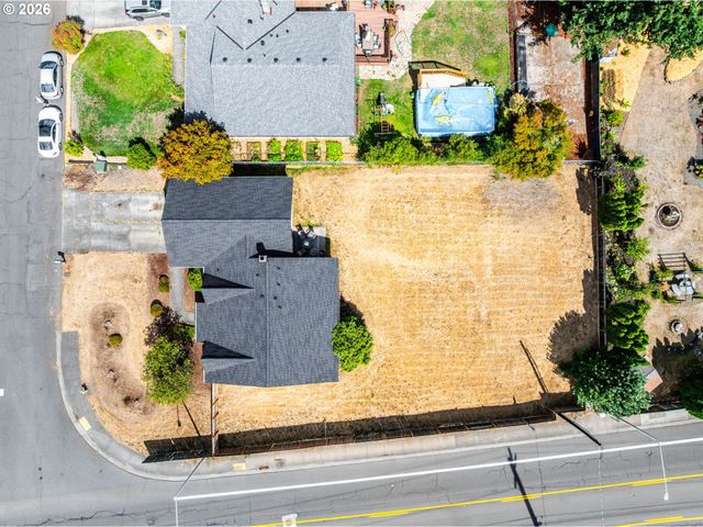 2403 Ne 92ND Ave, Vancouver, WA 98662