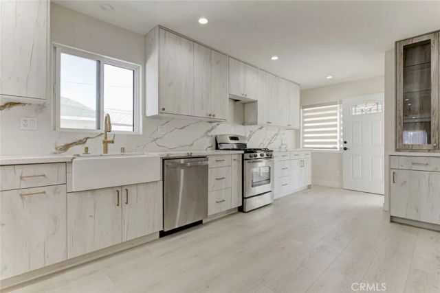 10918 Mount Gleason Avenue, Tujunga, CA 91042