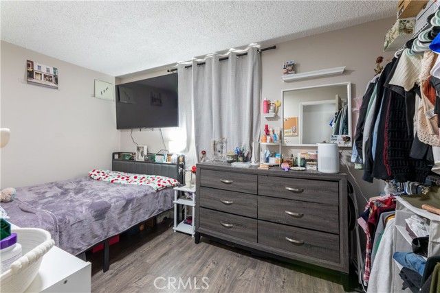 6000 Vinevale, Maywood, CA 90270