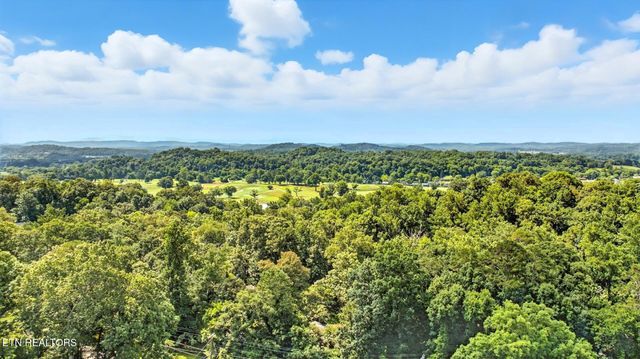 5116 Sunset Rd, Knoxville, TN 37914
