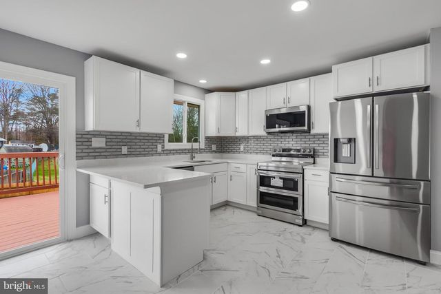 328 BEAGHAN DR, Glen Burnie, MD 21060