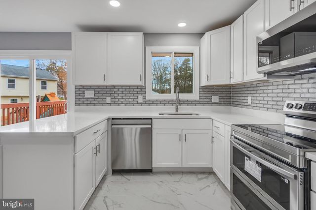 328 BEAGHAN DR, Glen Burnie, MD 21060