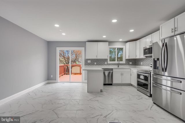 328 BEAGHAN DR, Glen Burnie, MD 21060