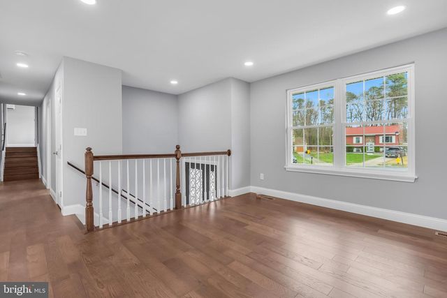 328 BEAGHAN DR, Glen Burnie, MD 21060