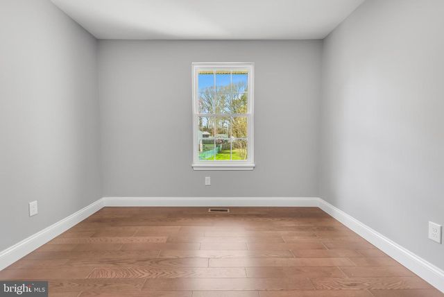 328 BEAGHAN DR, Glen Burnie, MD 21060