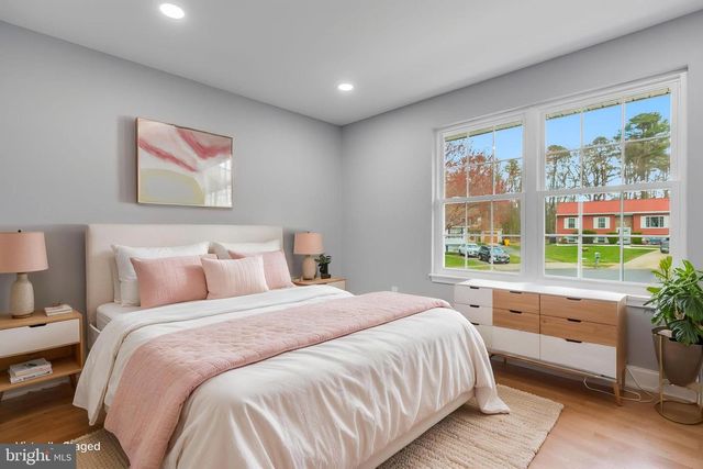 328 BEAGHAN DR, Glen Burnie, MD 21060