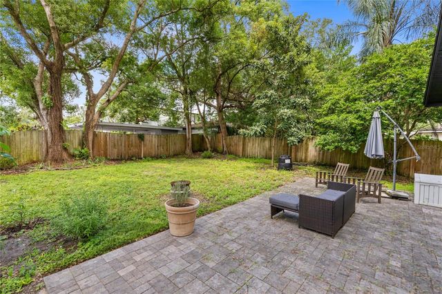 12 N FOREST AVENUE, Orlando, FL 32803