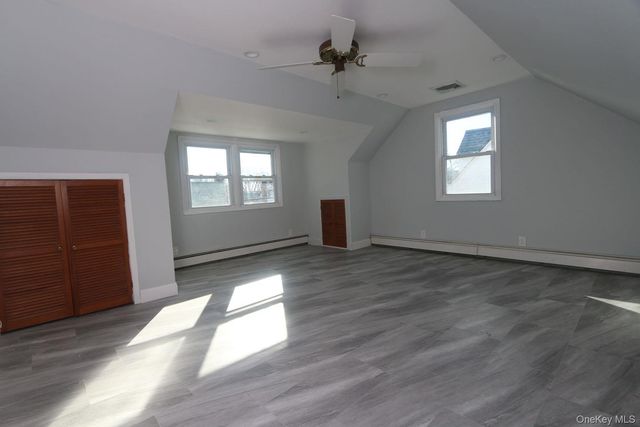 73 Evans Street, New Hyde Park, NY 11040