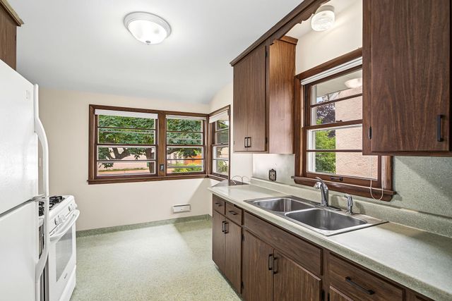 4329 16th Avenue S, Minneapolis, MN 55407