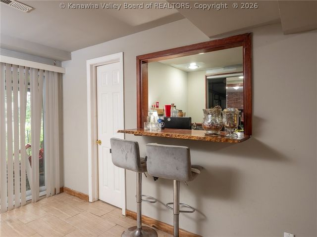 1009 Rustling Road, South Charleston, WV 25303