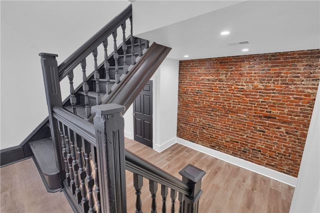 3219 Kennett Sq, Oakland, PA 15213