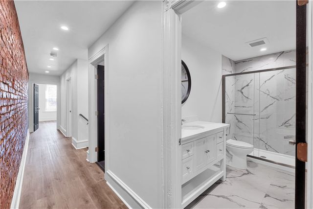 3219 Kennett Sq, Oakland, PA 15213