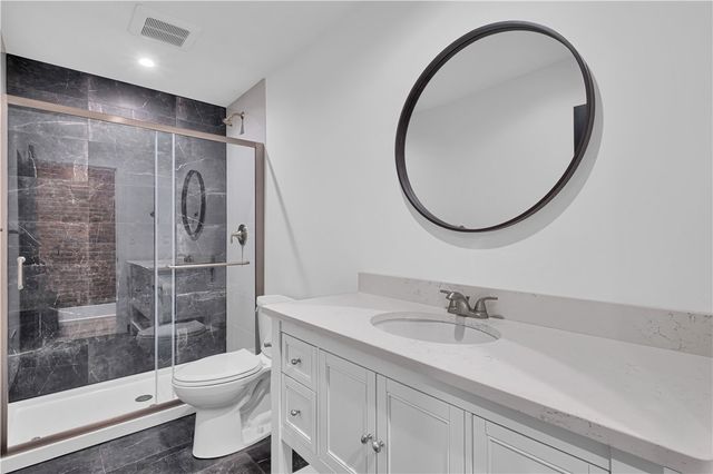 3219 Kennett Sq, Oakland, PA 15213