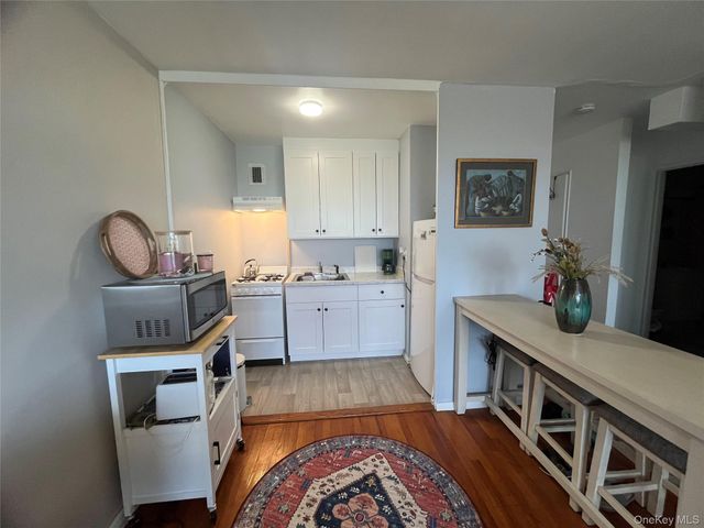 52 yonkers Terrace 7K, Yonkers, NY 10704