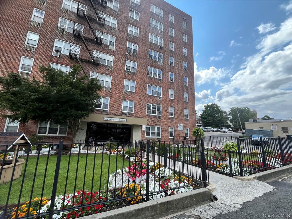 52 yonkers Terrace 7K, Yonkers, NY 10704
