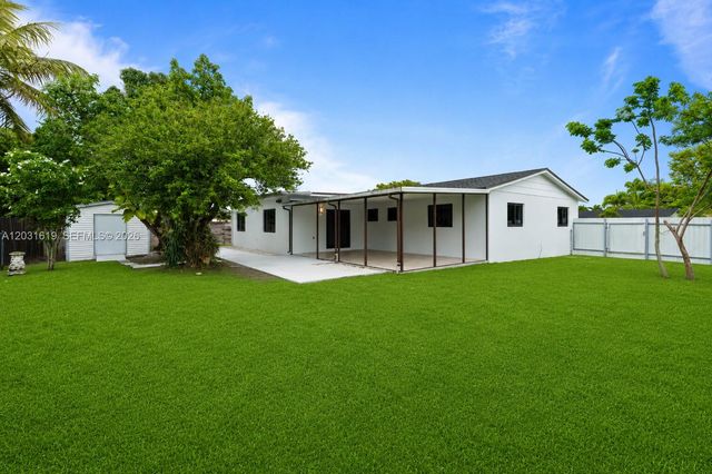 9161 SW 181st Terrace, Palmetto Bay, FL 33157