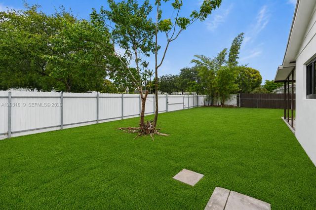 9161 SW 181st Terrace, Palmetto Bay, FL 33157